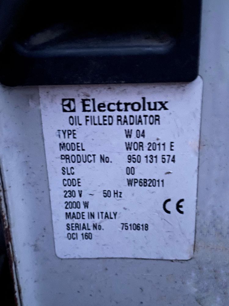 Обігрівач Electrolux масляний радіатор