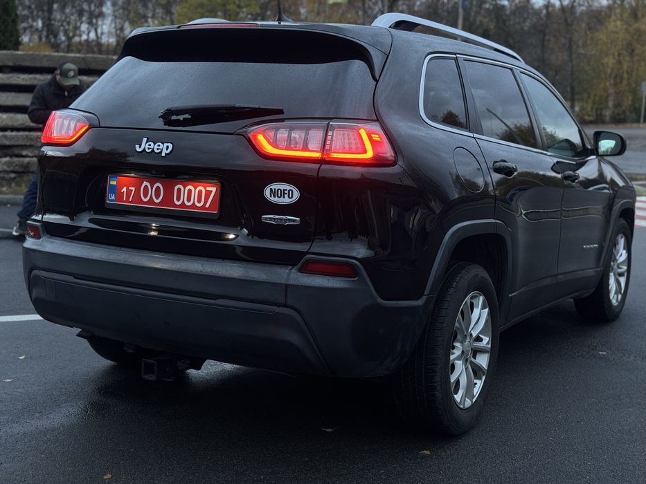 Продам Jeep Cherokee KL