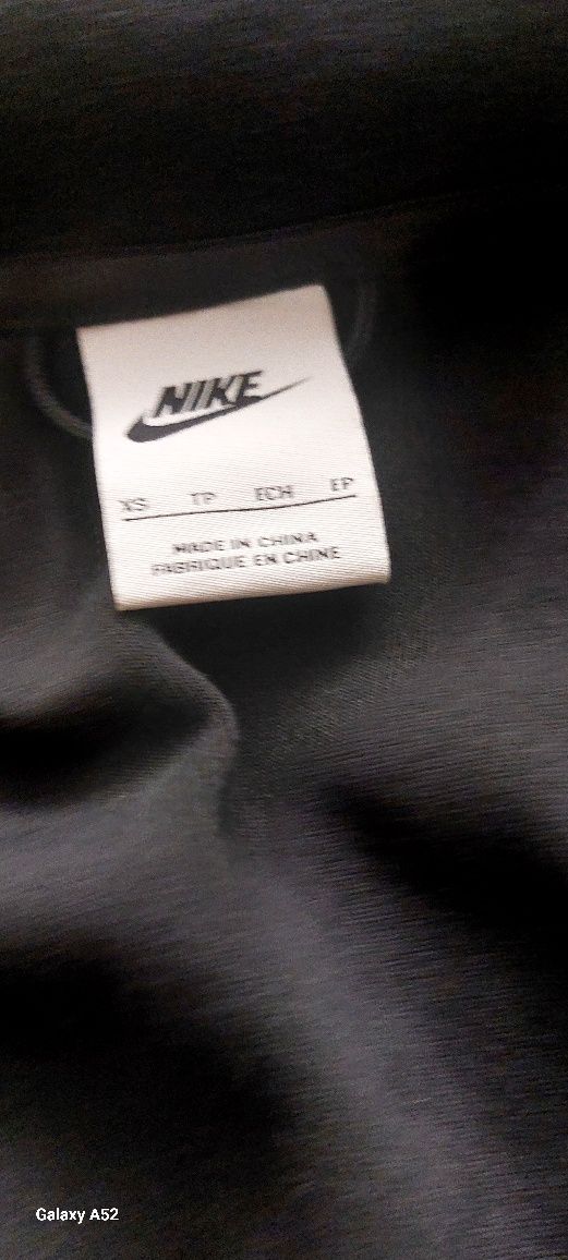 Продам жіночу теч фліс