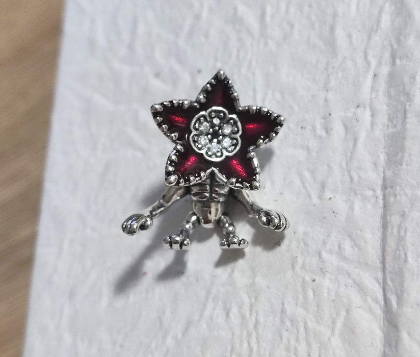 Charm's Stranger Things Demogorgon S925 ALE nowa zawieszka