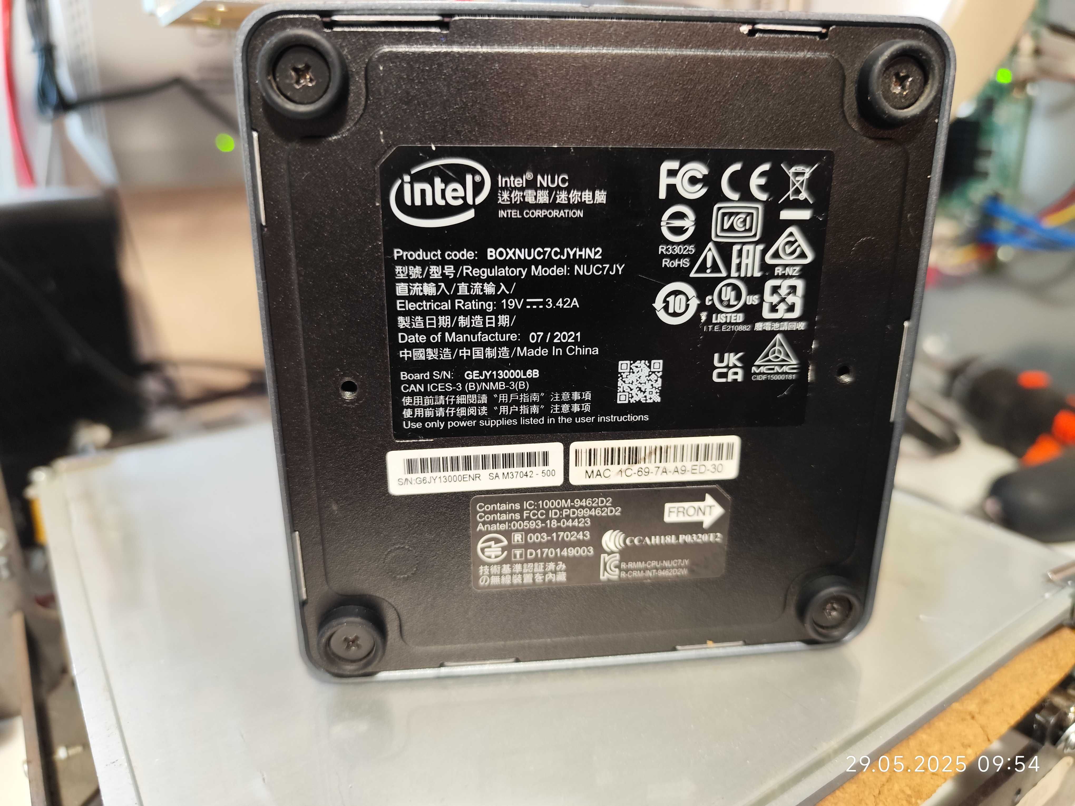 Intel NUC7CJYHN2 Celeron j4005 2/2 2.7GHz ddr4x2 + sata + wifiac + bt5