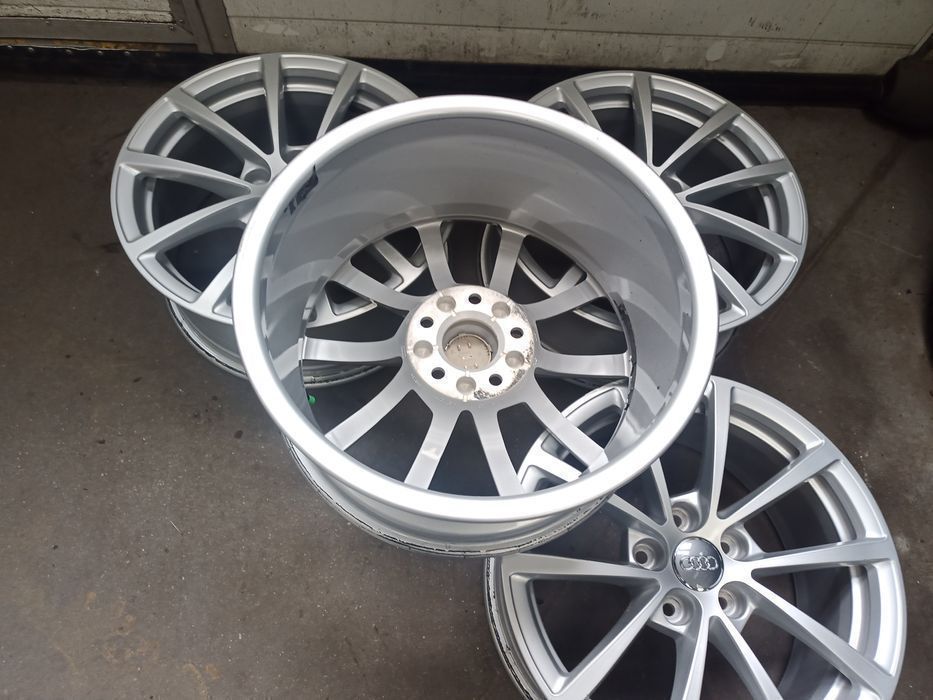 OEM 17 " Audi A4 A5 C7 4K0 A7 Q3 Q5 Allroad Vw Tiguan Sharan Skoda