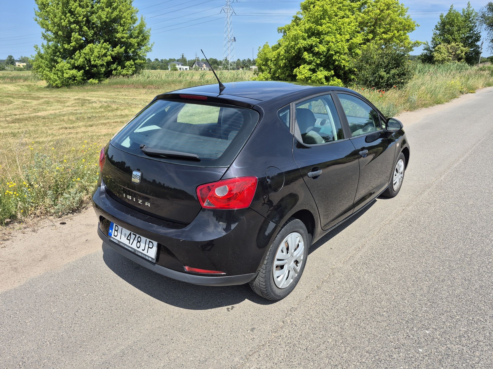 Seat Ibiza 1,4 mpi benzyna 86km model 2010 zamiana