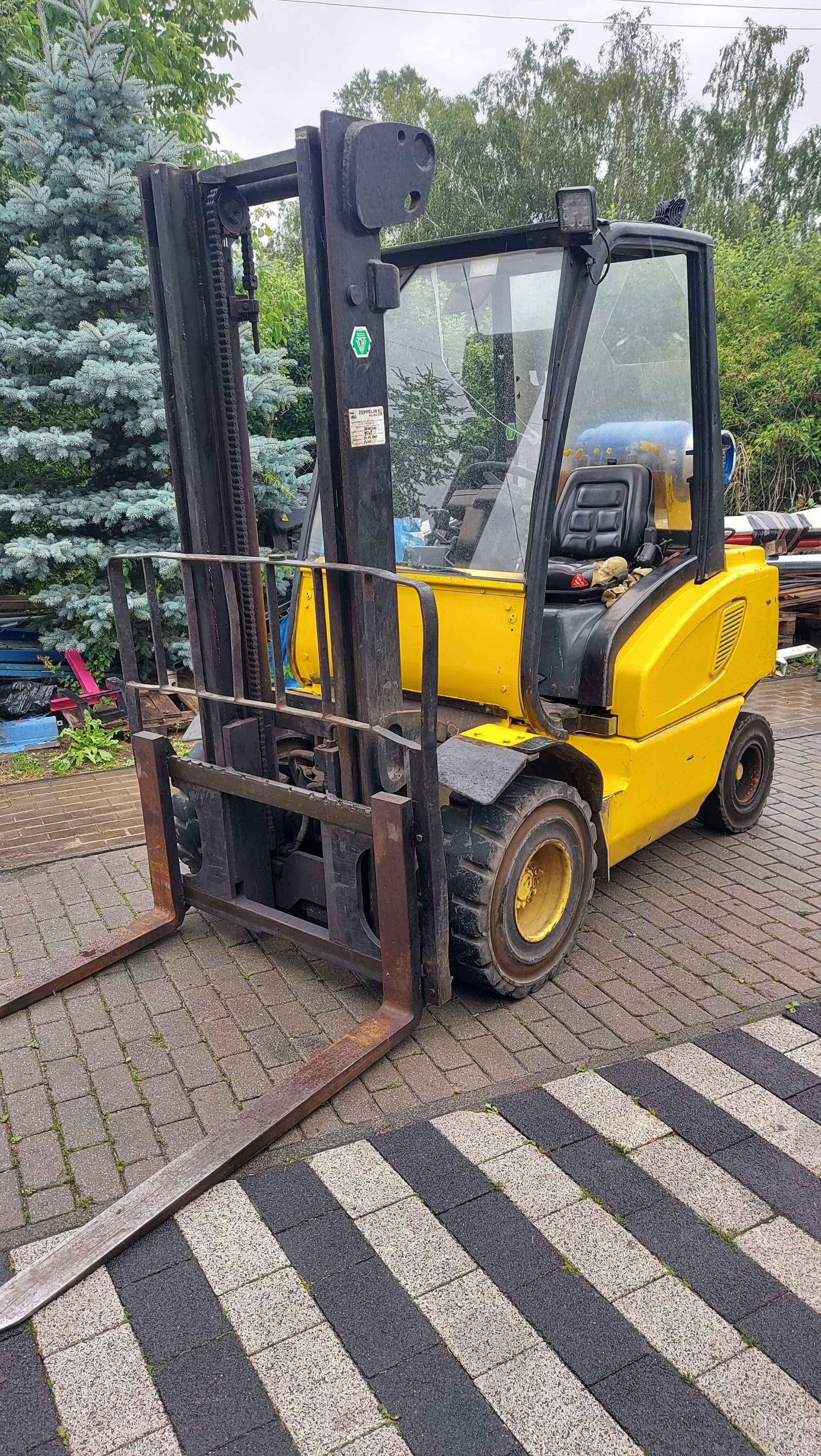 Wózek widłowy Jungheinrich TFG 30 LPG    3000 kg