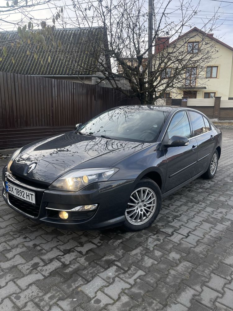 Продам Renault Laguna 2011