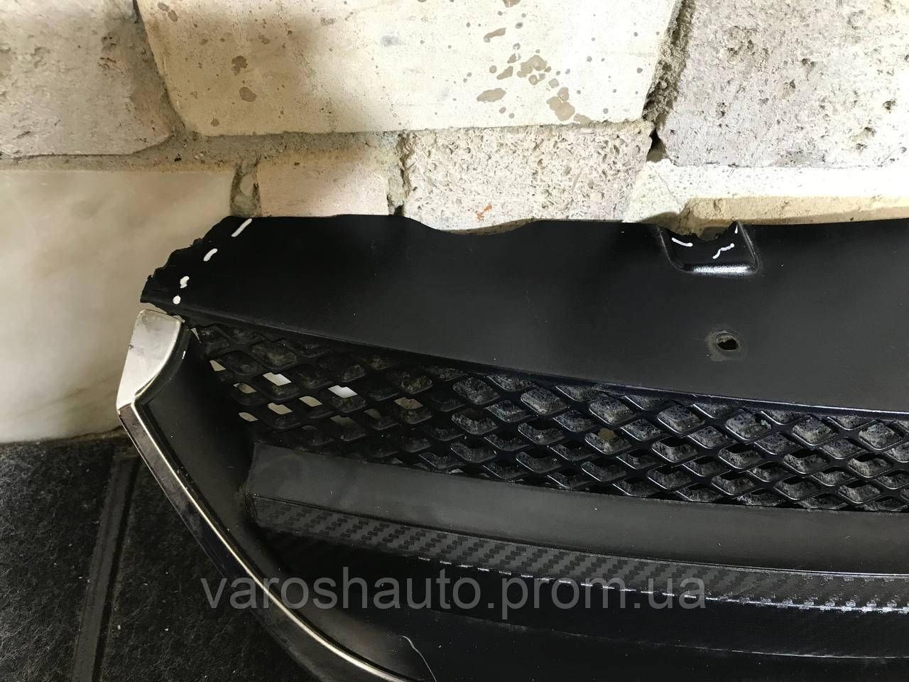 Решітка радіатора Chevrolet Lacetti Daewoo Nubira 96547250 4674