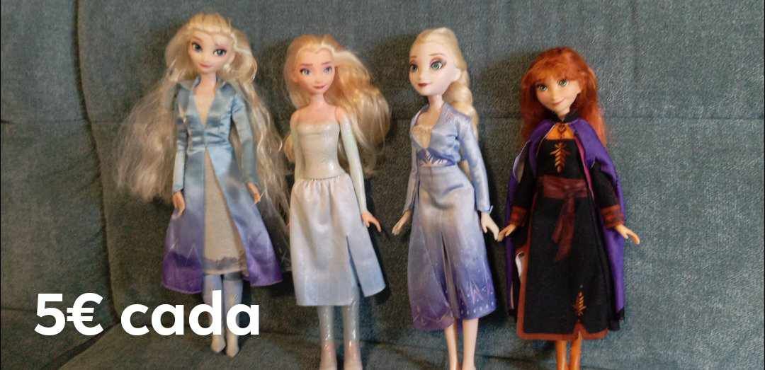 Várias bonecas, Barbie.