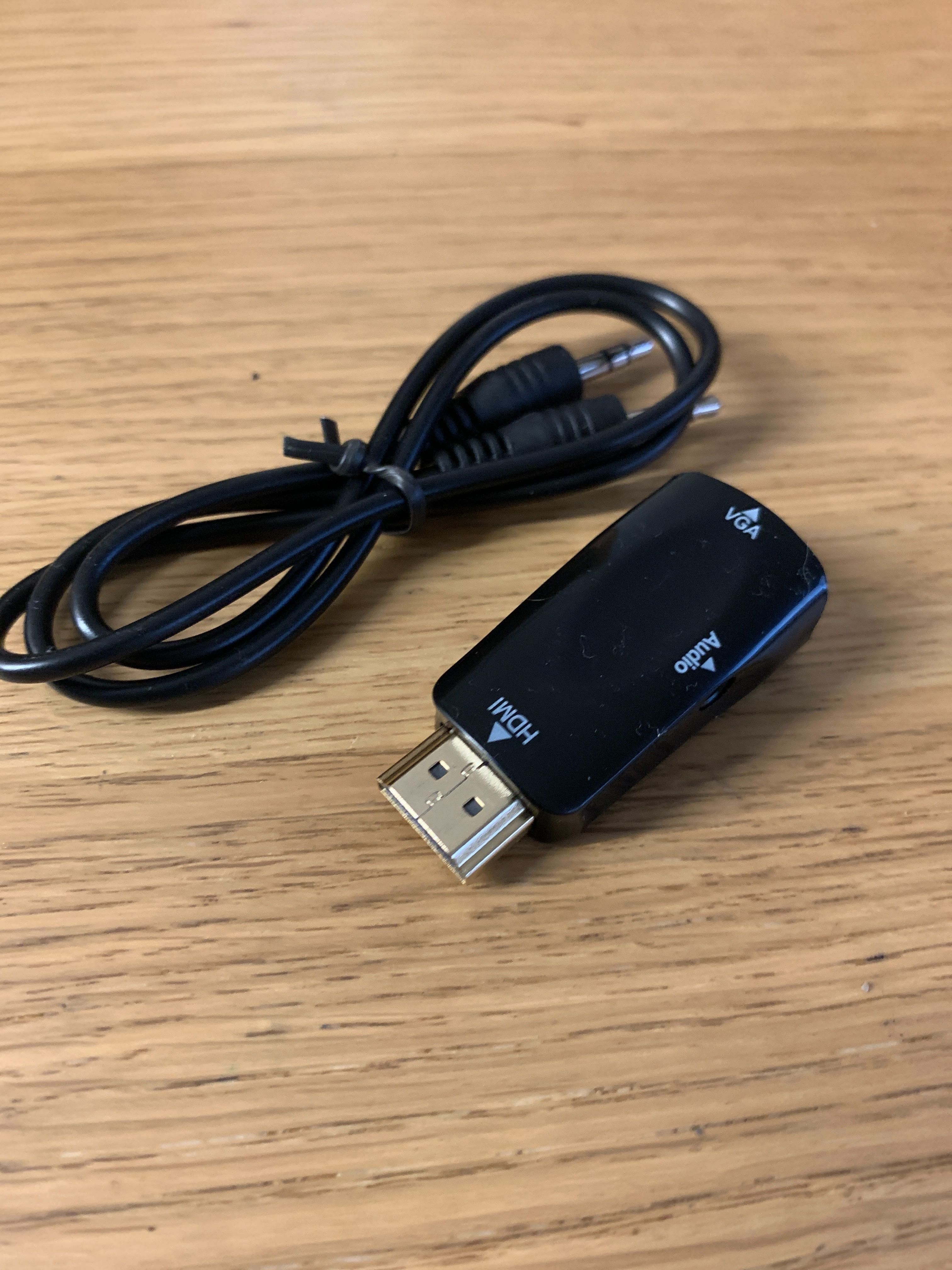 Adaptador conversor HDMI para  VGA