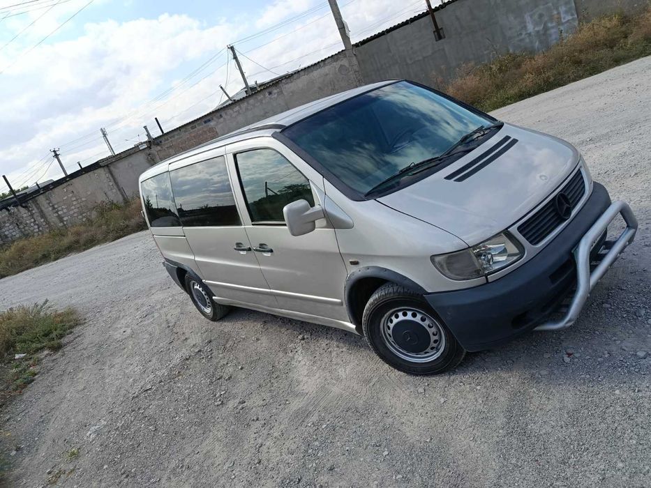 Продам Mercedes Vito 112 автомат