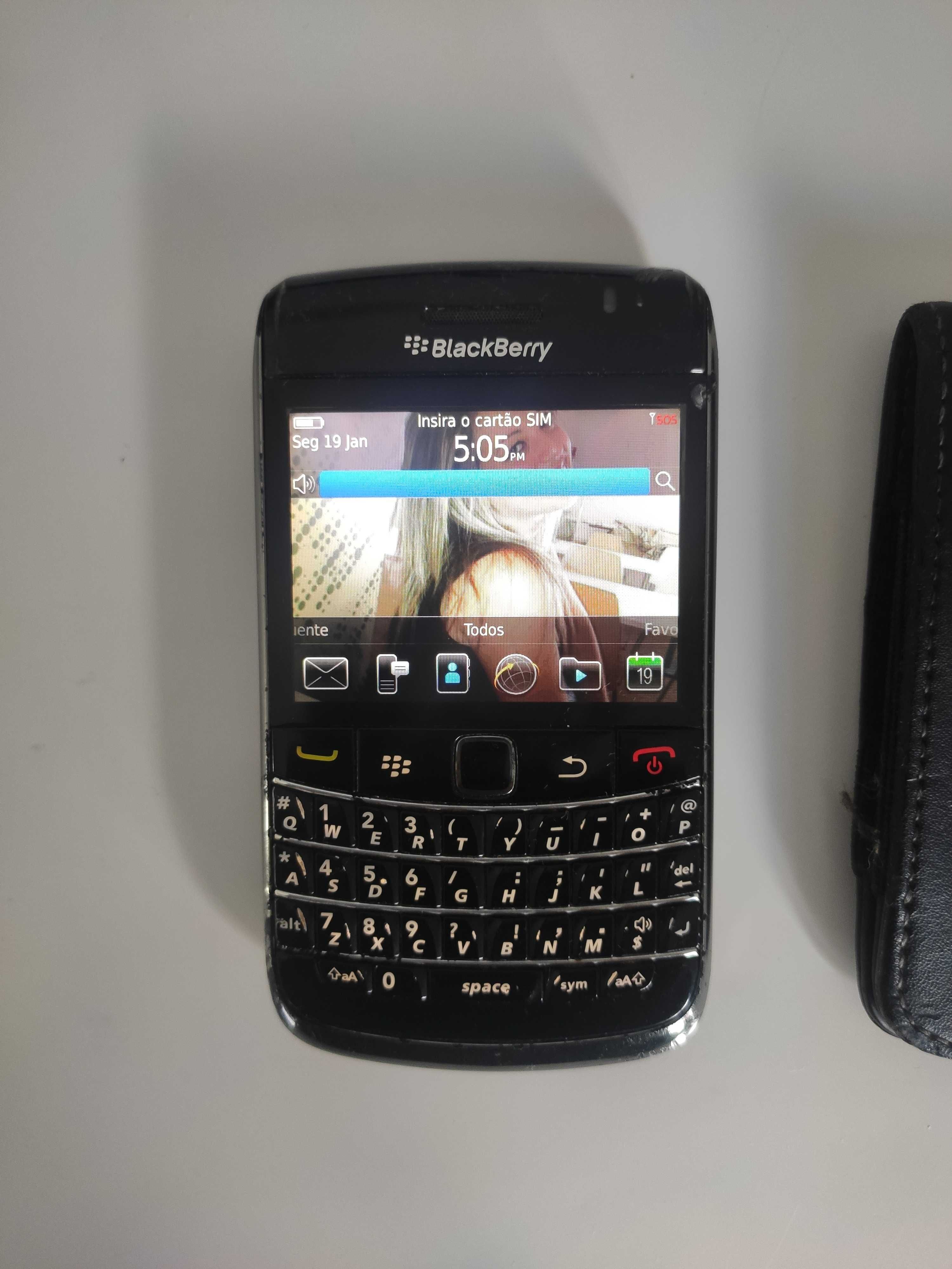 BlackBerry 9700 Bold | RetroTech | Colecionador | Vintage | Clássico