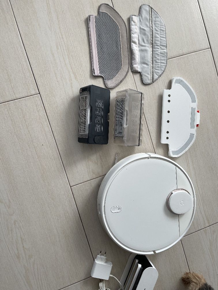 Robot sprzątający Xiaomi Mi Robot Vacuum Mop Pro - mopowanie
