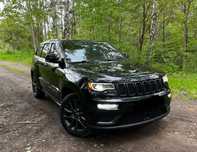 Jeep Grand Cherokee Black Edition