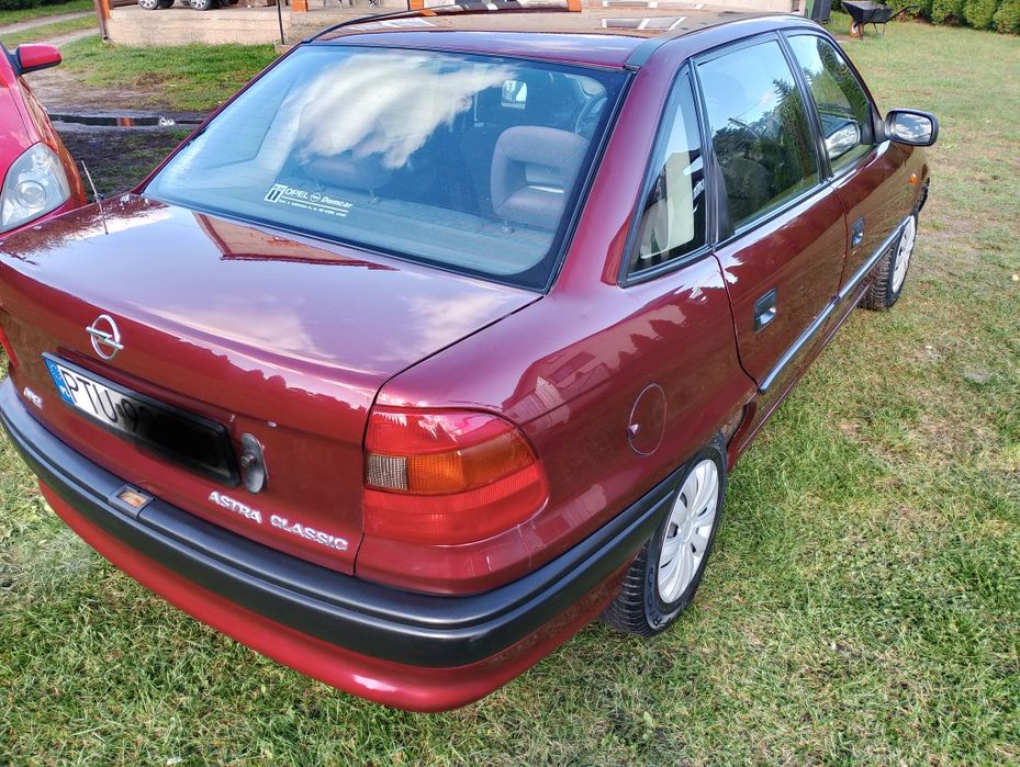 Opel Astra F Classic sedan wspomaganie