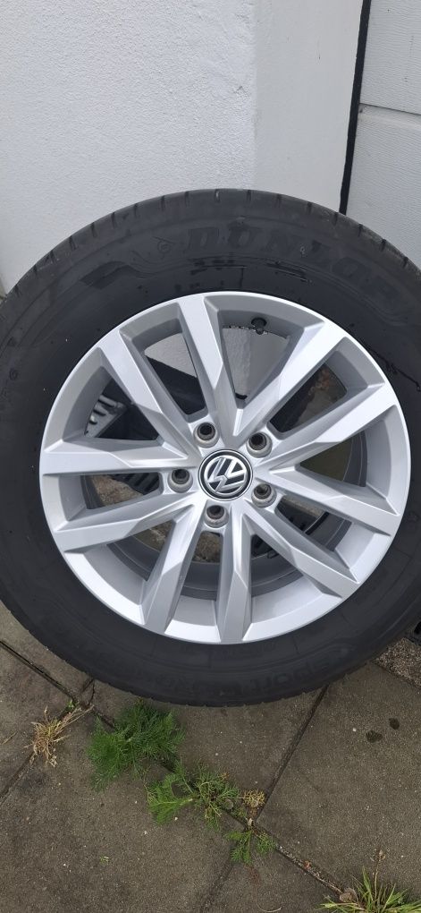Felgi orginalne z oponami 16" 5×112 VW Passat