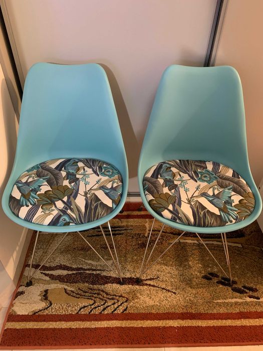 Krzesła do pokoju, biurka lub kuchni - cena za 2 sztuki