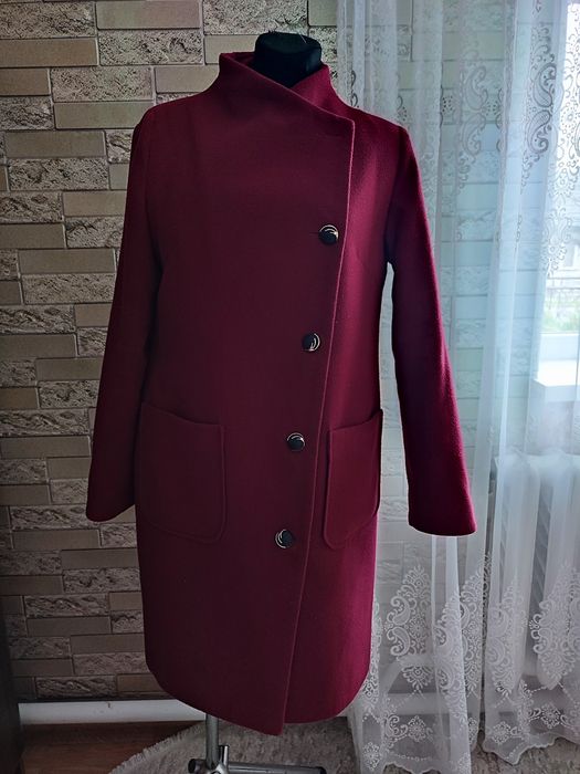 Пальто бордо демисезон