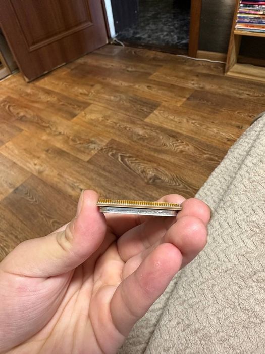 Ryzen 7 5700x ( не китайская версия )