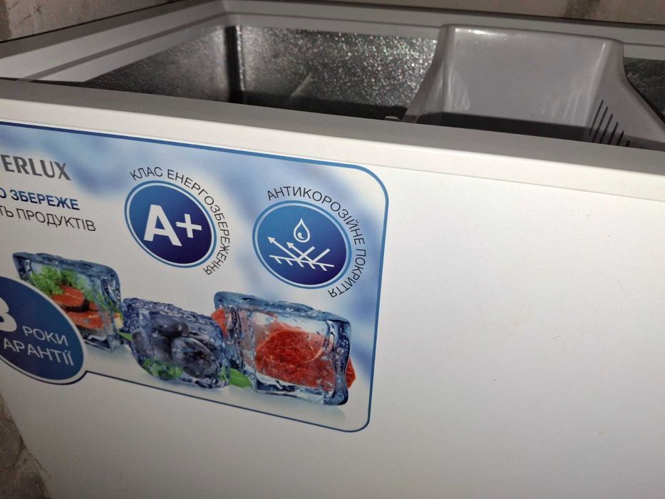 Морозильна скриня б/у, в дуже гарному стані