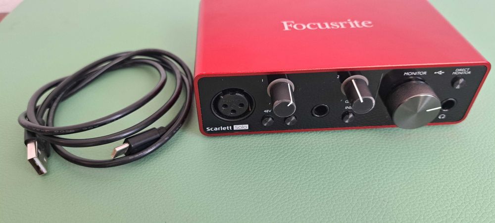 Звукова карта focusrite solo 3 gen