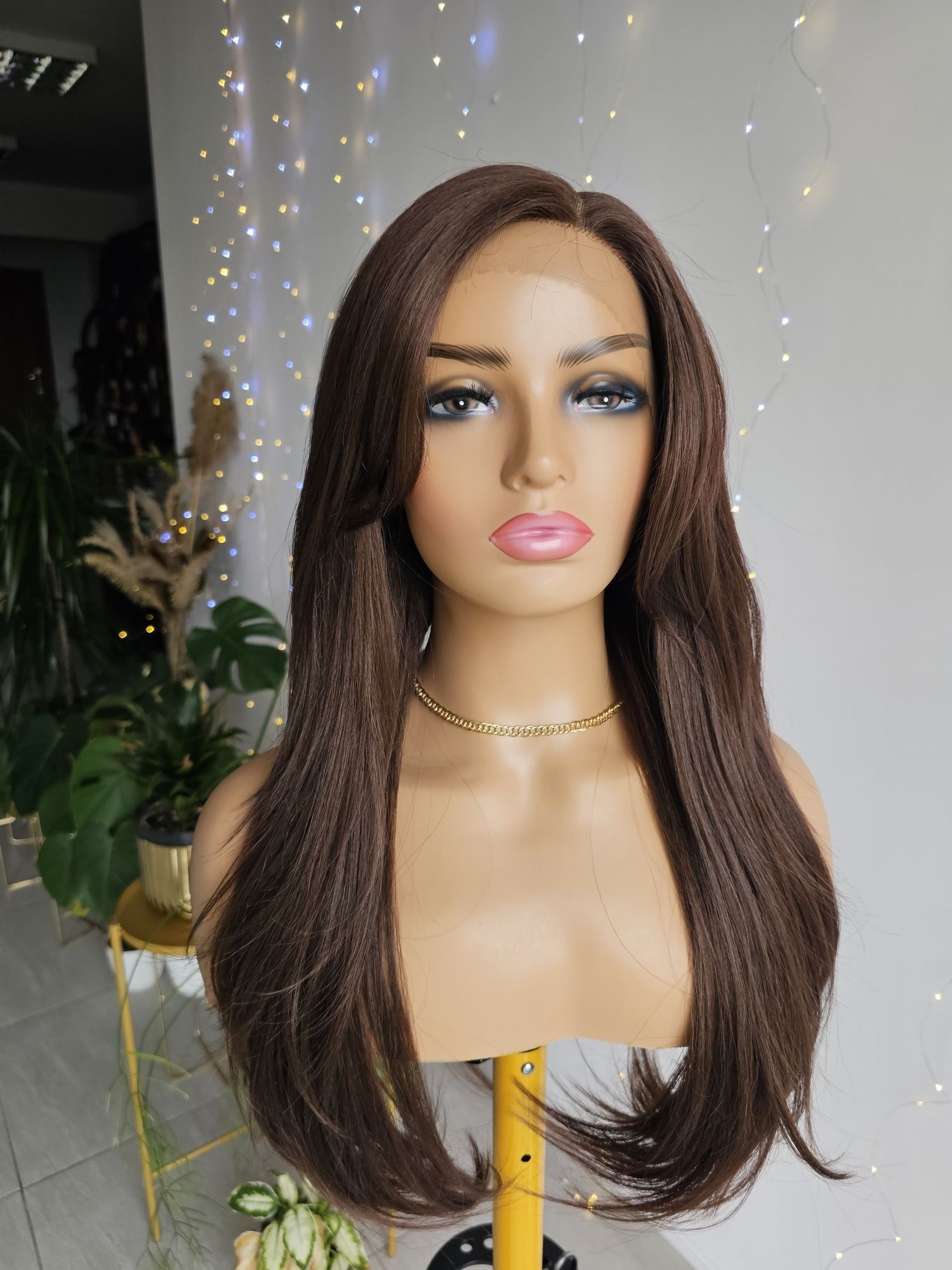 Długa lekka peruka premium naturalny brąz lace front Livia naturalny