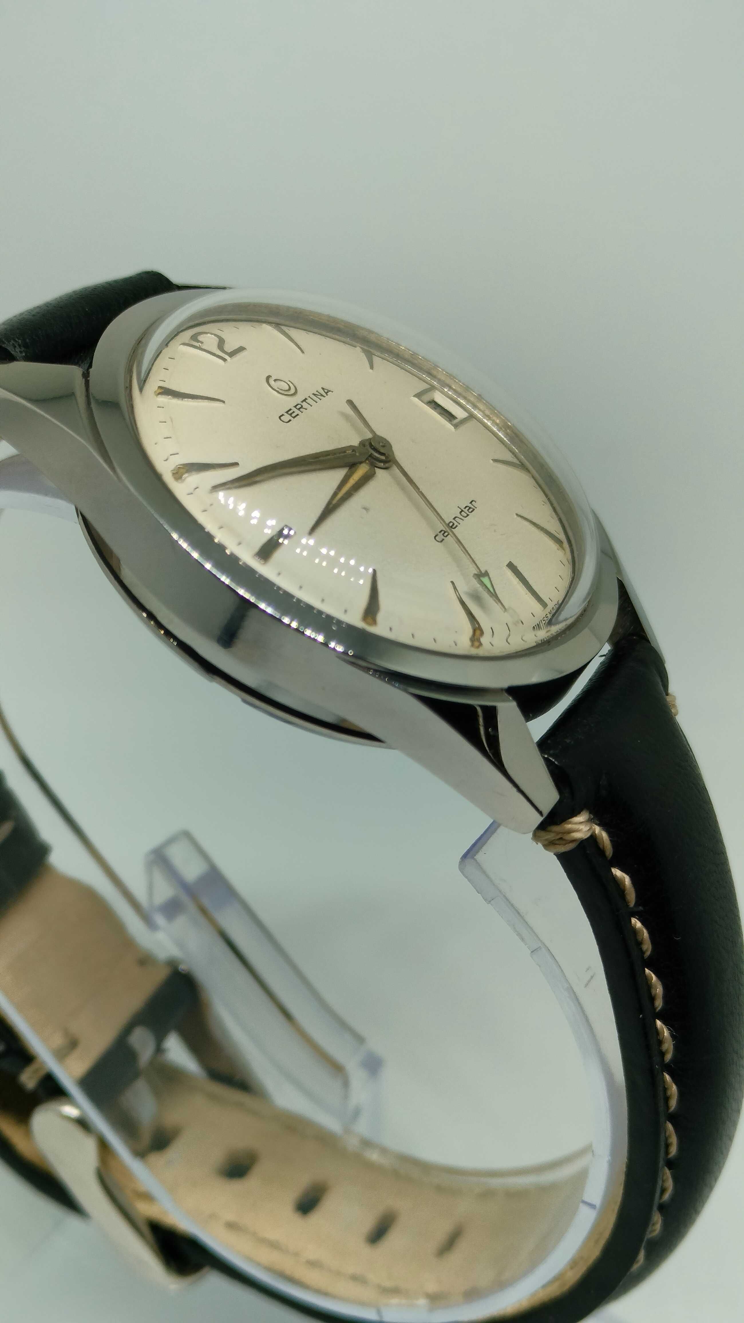коллекционные швейцарские Certina Calendar (механика) часы как omega