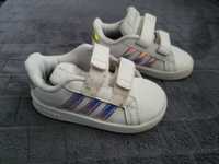 Buty adidas r. 21