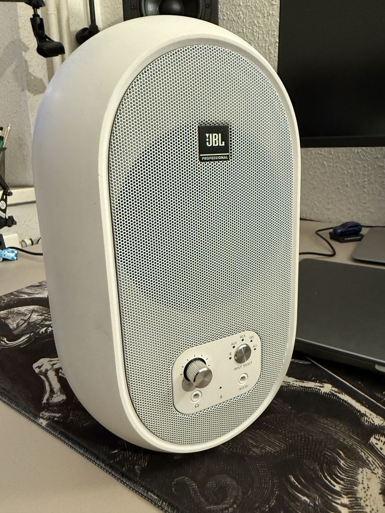Głośniki / Monitory Studyjne JBL 104 bluetooth białe