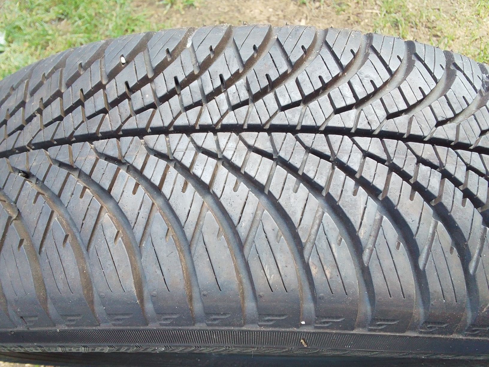Opona zimowa 185/65r15 YOKOHAMA 2023 7mm