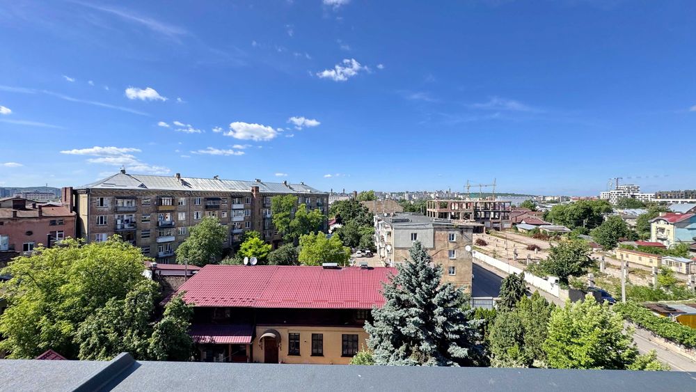 Продаж квартири, Львів, р‑н. Підзамче, Волинська вулиця, буд. 9Б