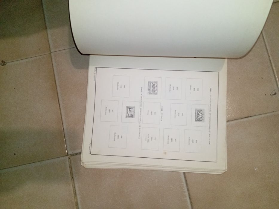 Selos álbum e folha album e dossier e não tem NR páginas certo