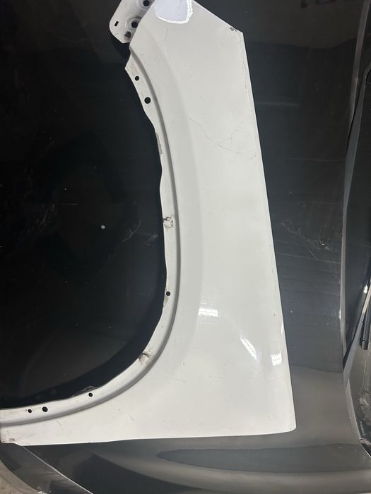 Крило на тігуан 1 перед ліве