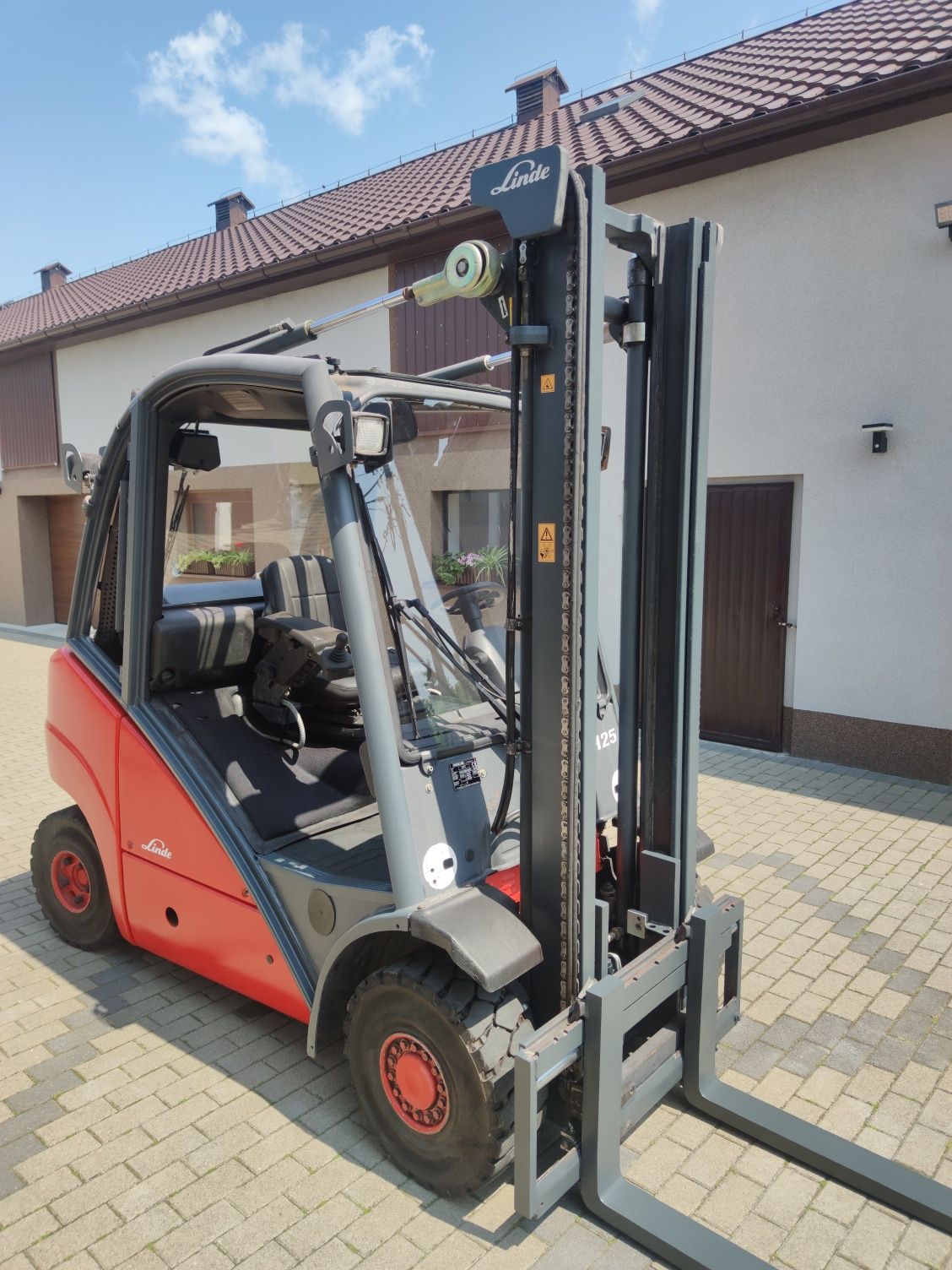 Wózek widłowy Linde H25 z    UDT
