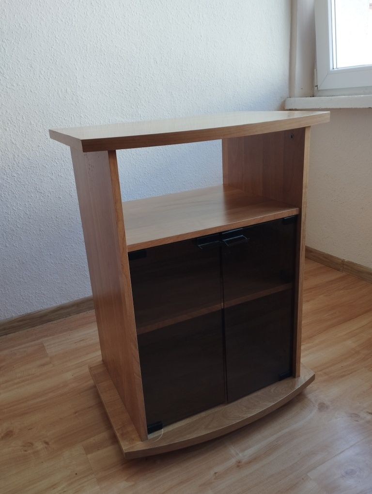 Szafka, stolik do pokoju itp