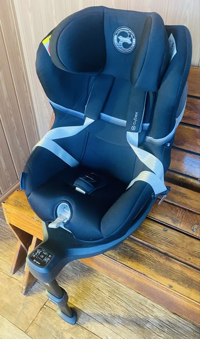 Дитяче автокрісло Cybex від 2 до 4 років