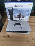 PlayStation 5 z napędem