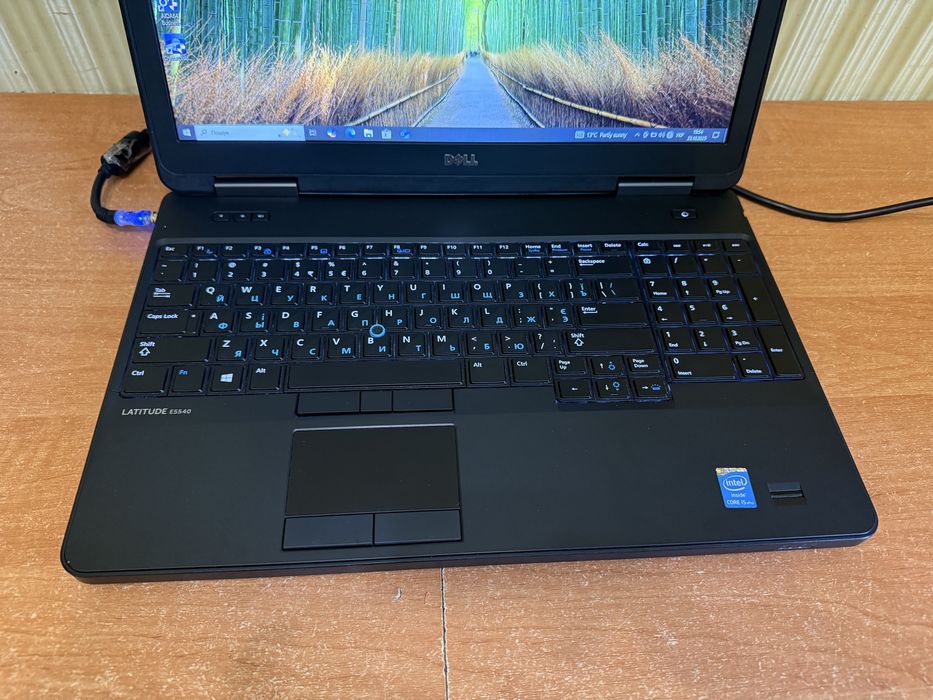 Ноутбук dell 5540 i5 4gen hullhd ips