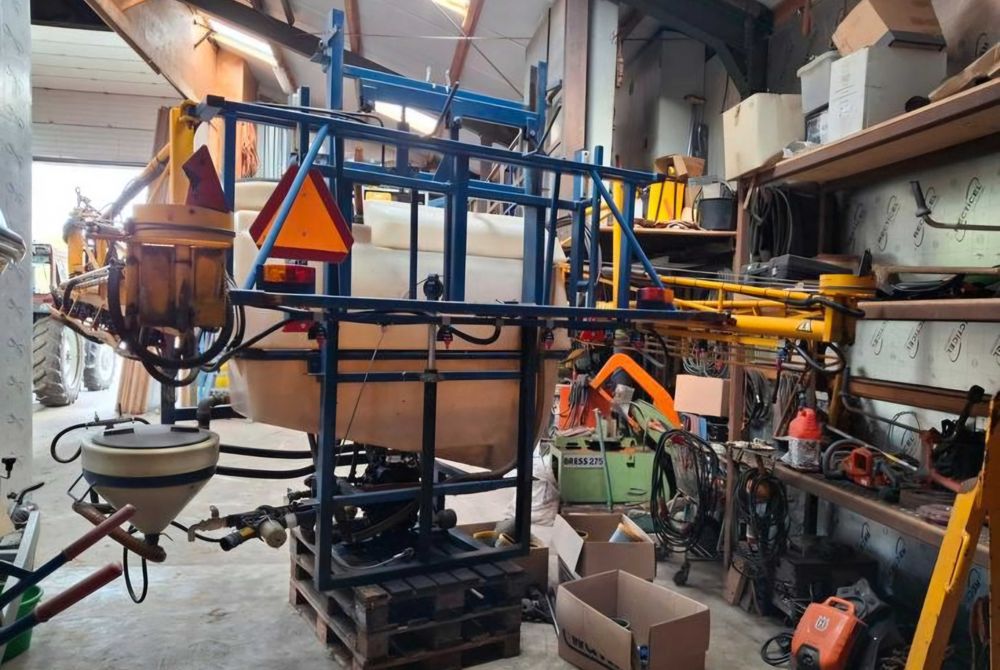 Opryskiwacz sieger 21m 800L