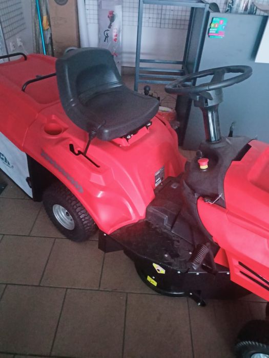 Nowy Traktor kosiarka HECHT