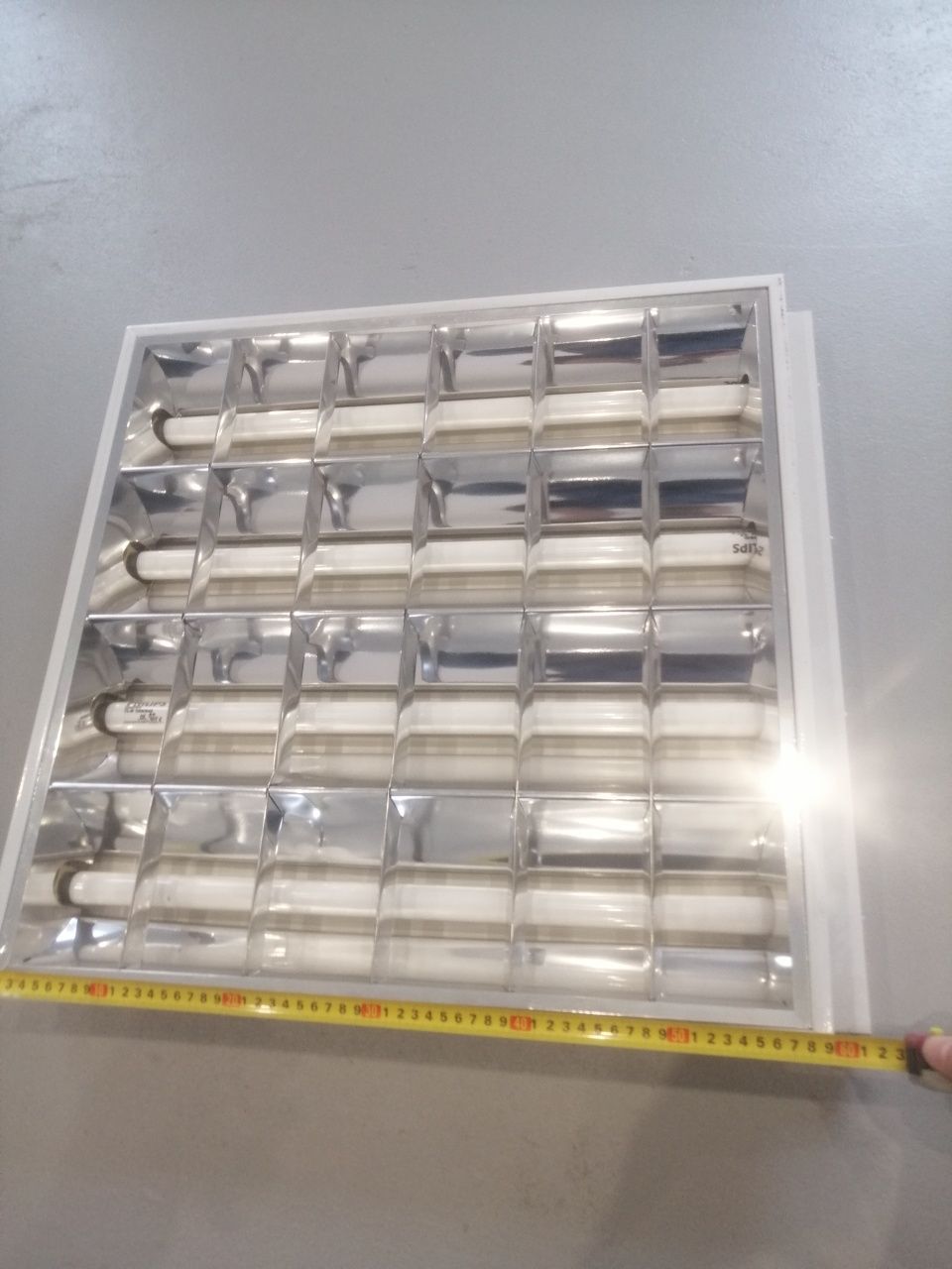 Lampa rastrowa 60x60 ze świetlówkami 2 szt.
