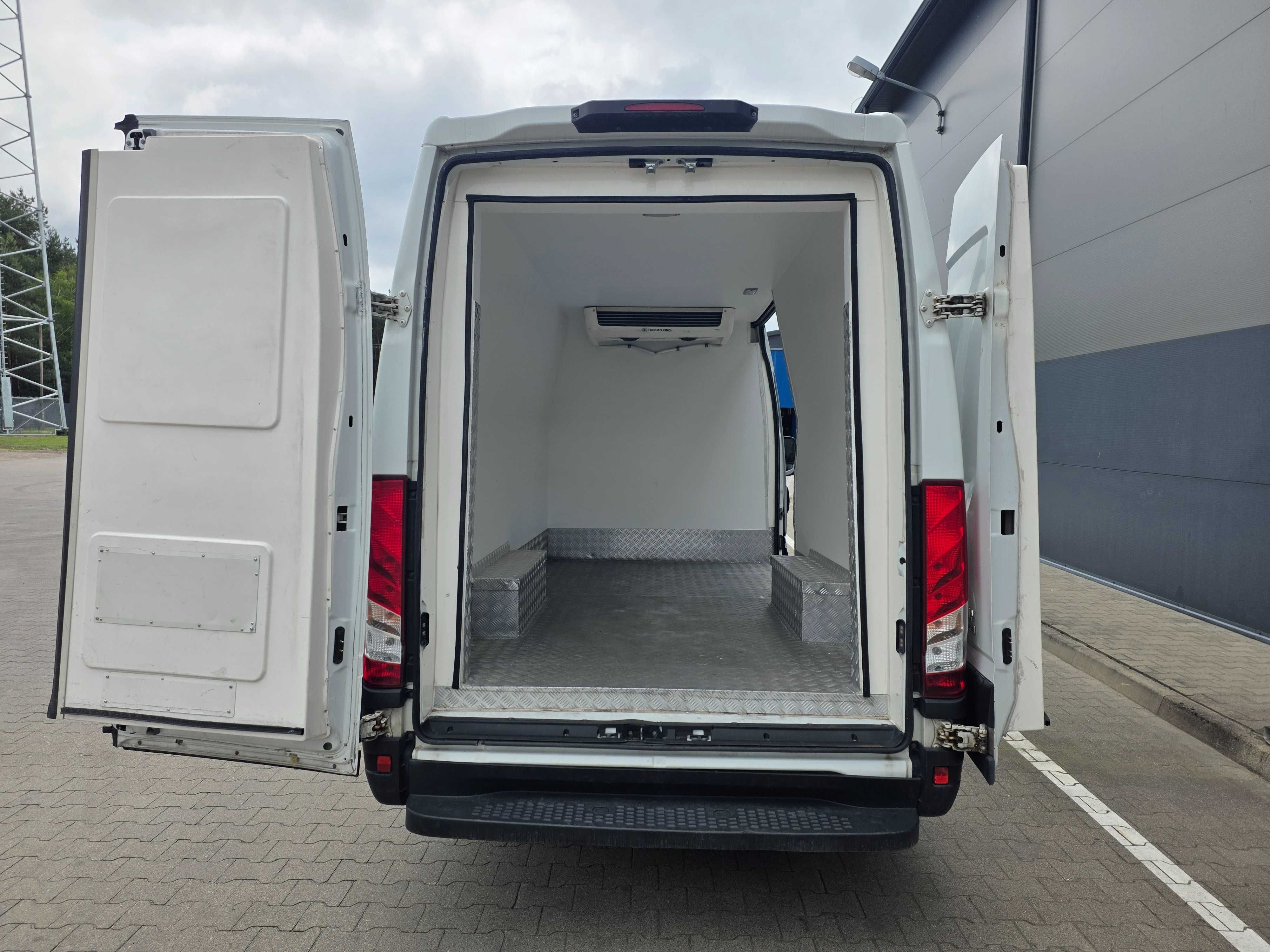 Iveco Daily 35S18V chłodnia Salon Polska