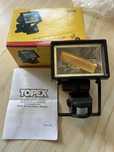 Reflektor halogenowy TOPEX PR01LS 150W z czujnikiem ruchu i zmierzchu