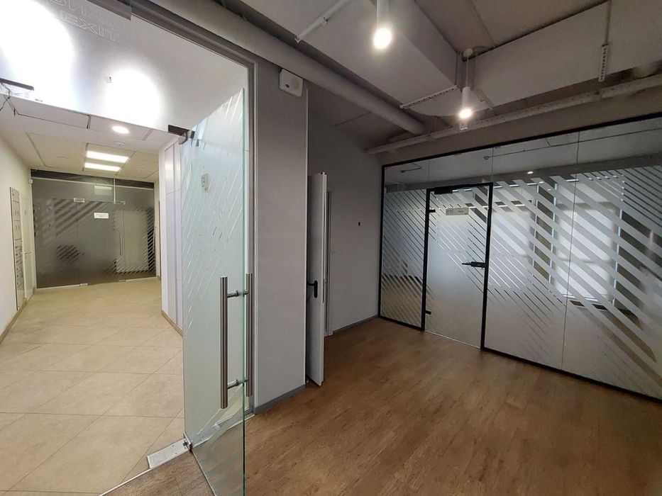 Оренда офісу  в БЦ на Контрактовій площі (521 м2)