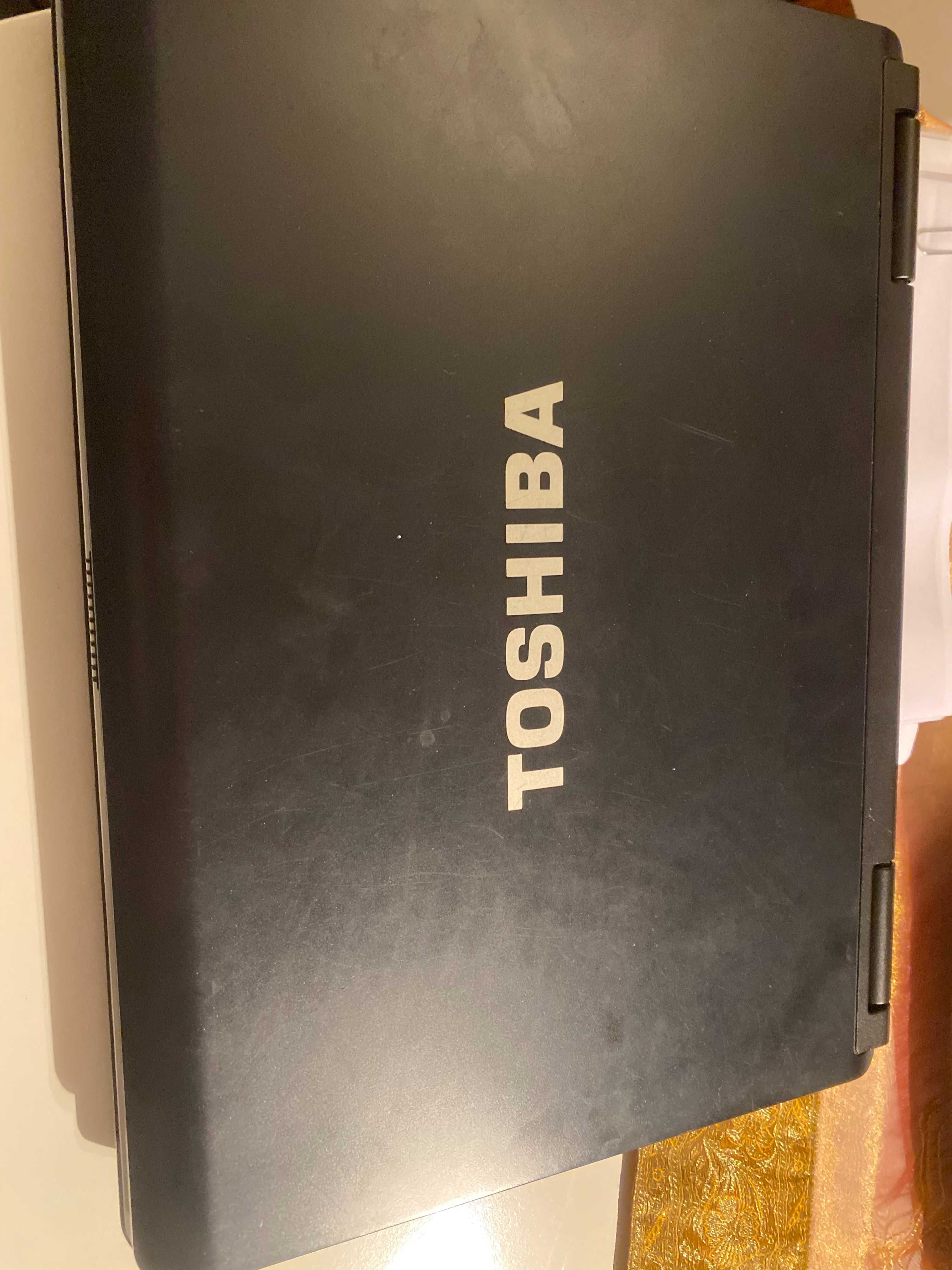 Portátil Toshiba Satellite para peças