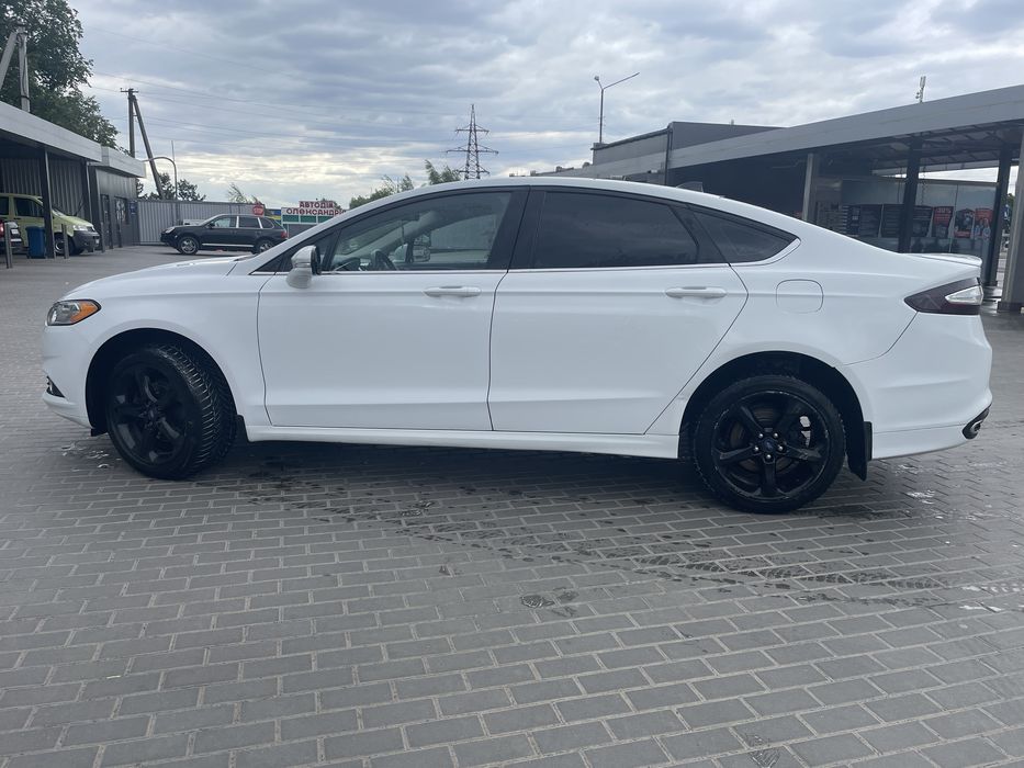 Ford Fusion 2.0 / 2013 / 240 л.с / 140 тыс.км