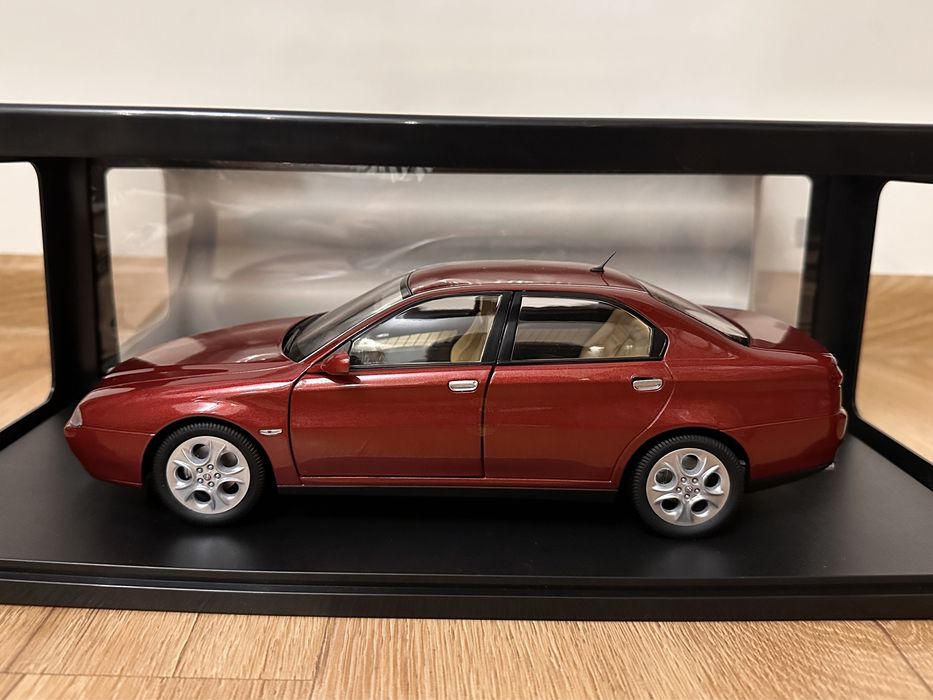Alfa Romeo 166 1:18 Mitica