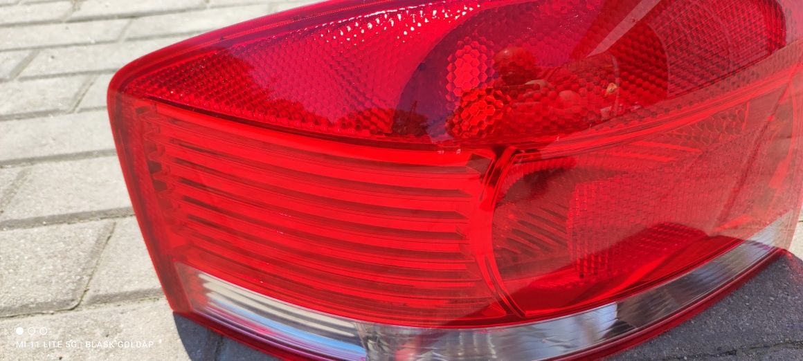 Lampa Lewa  Tyl Oryginalna Audi A3 8P 2.0 TDI 3D 2003 Blask Gołdap
