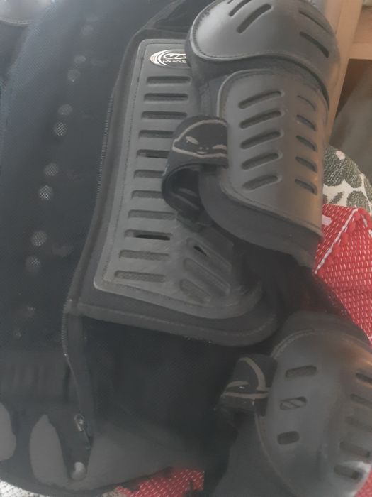 Colete de proteção enduro UFO