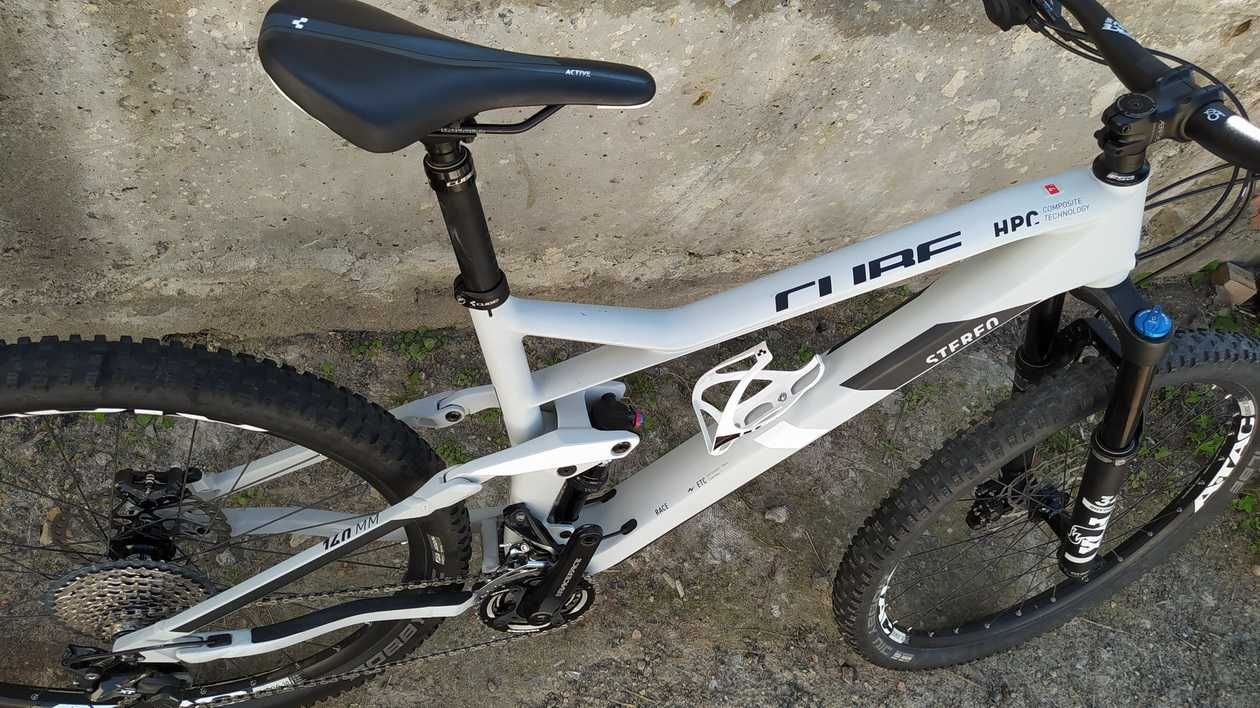 Cube Stereo 140 HPC Race Carbon, Shimano XT, Fox