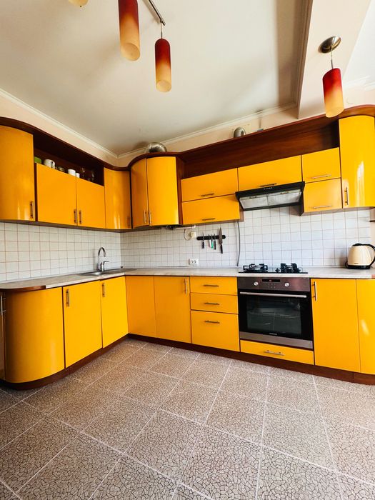 Червоної калини Драгана  Стрийська Зелена Лісна Вернадського подобово