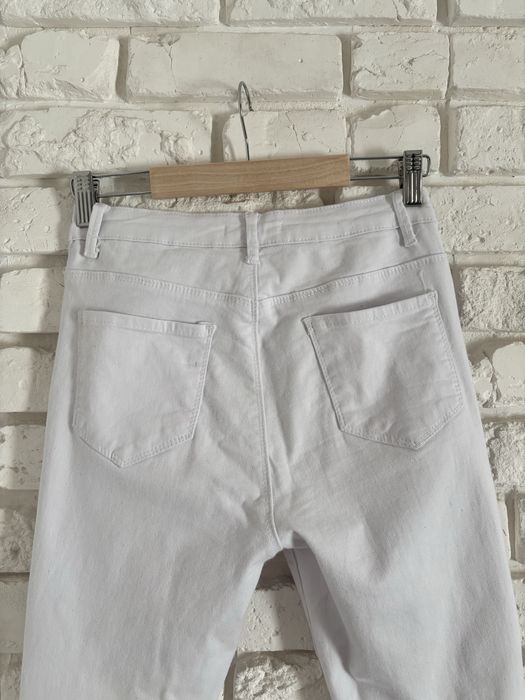 Białe elastyczne spodnie skinny XS S